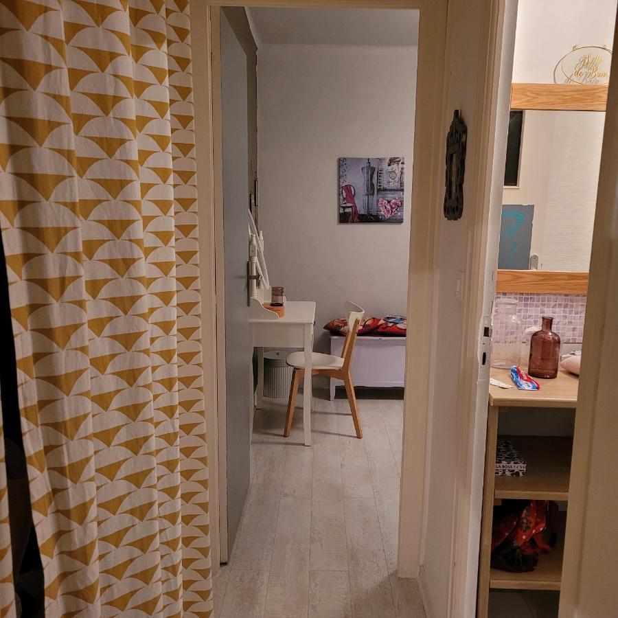 Charmant Appartement A Deux Pas Du Centre Historique Quimper Kültér fotó