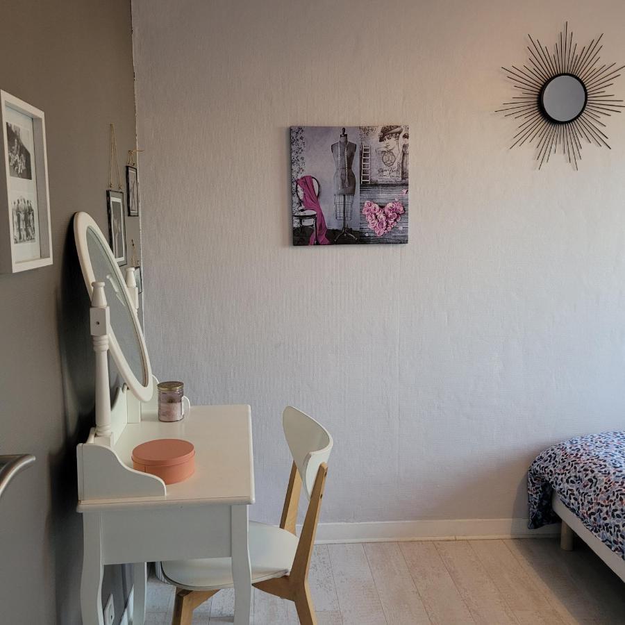 Charmant Appartement A Deux Pas Du Centre Historique Quimper Kültér fotó