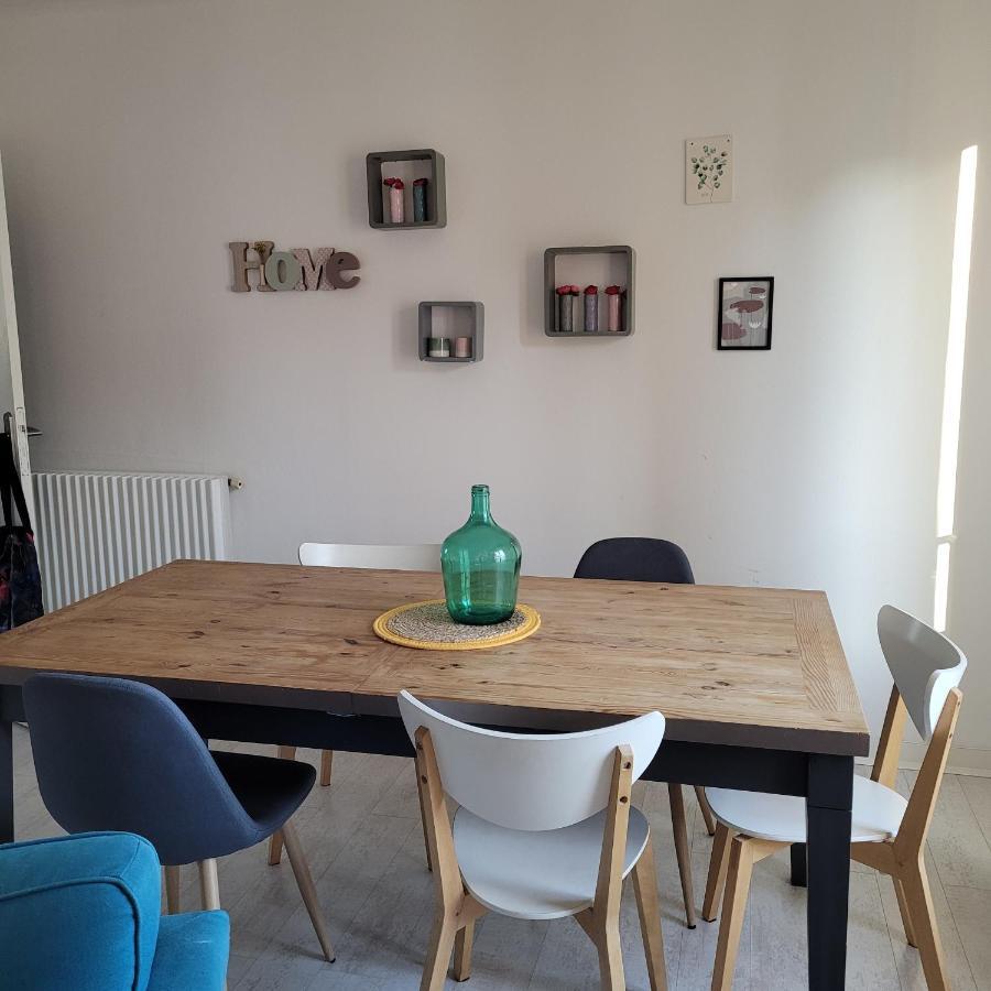 Charmant Appartement A Deux Pas Du Centre Historique Quimper Kültér fotó